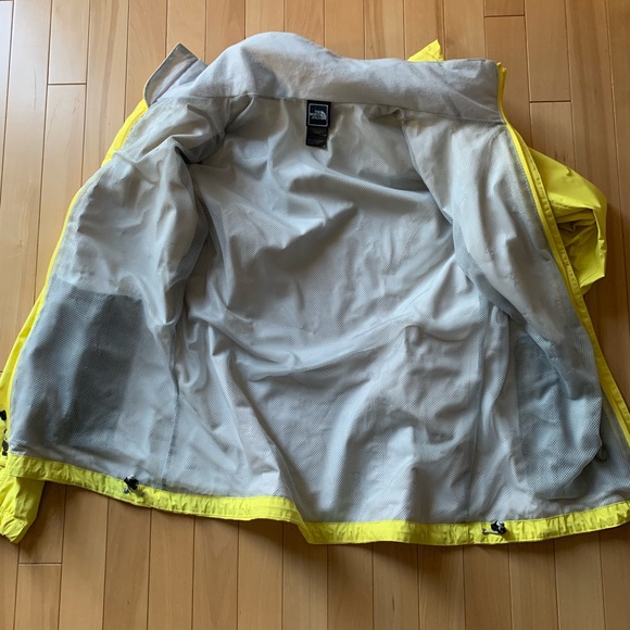 North Face Resolve Jacket size S - Picture 7 of 10
